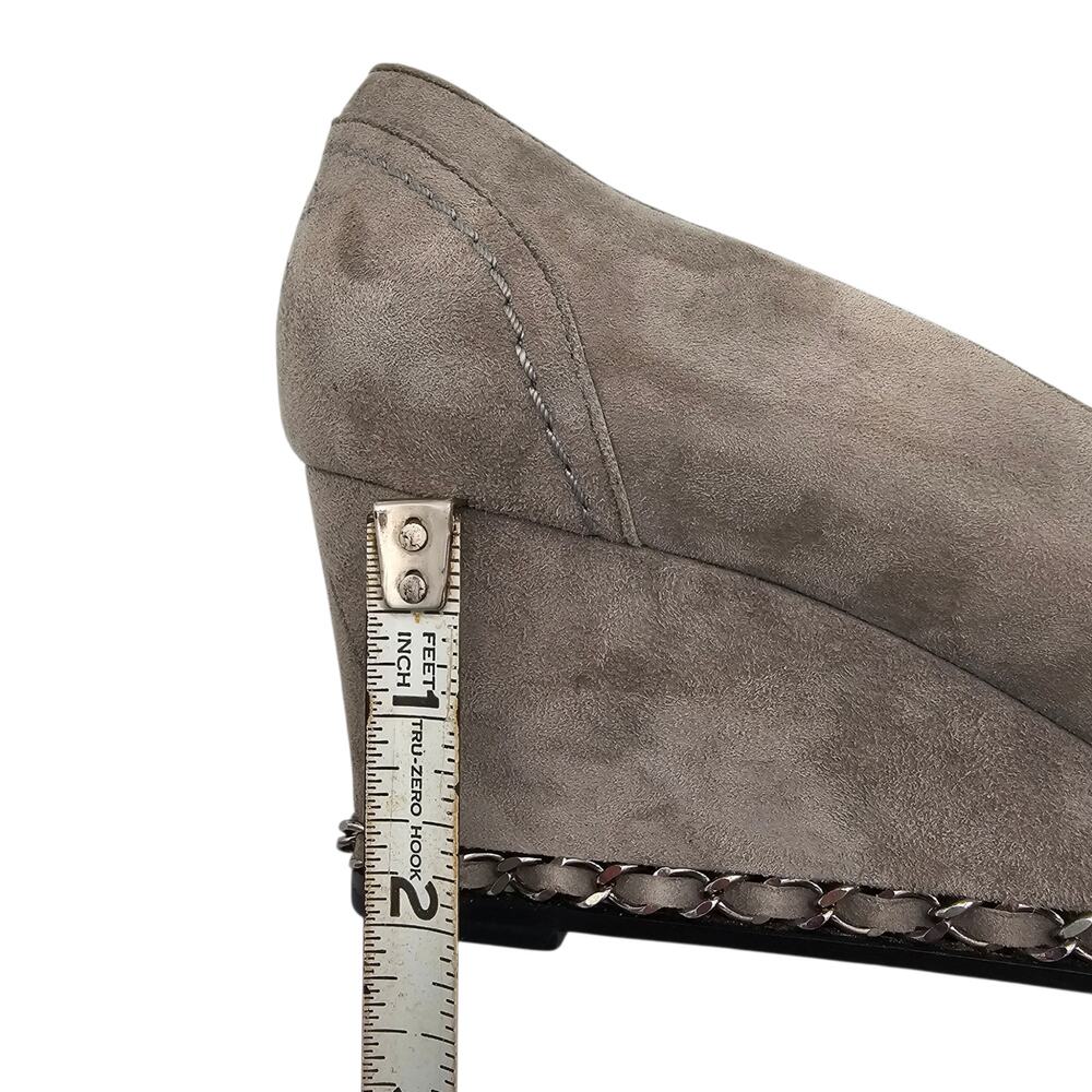 Chanel CC Cap Toe Chain Wedge Heel Pump Gray Suede Black Silver Size 39 US 8 8.5 - Picture 14 of 14